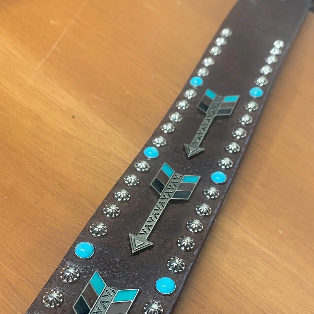 Western Genuine Leather Cowgirl Belt w/Turquoise